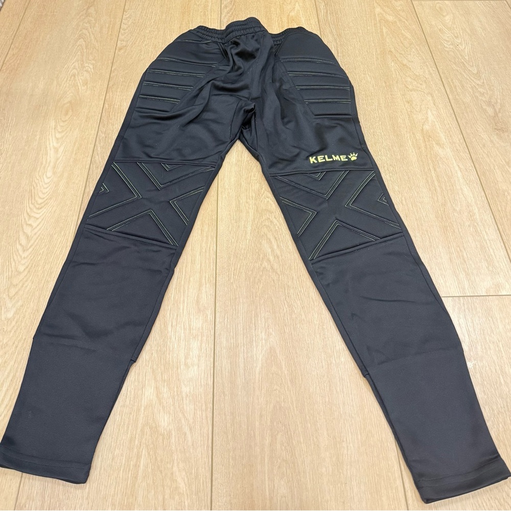 Kelme Kids Soccer Goalkeeper Pants Youth Size 12 Black Padded